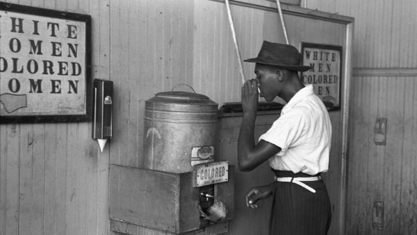 esclavage-amerique-segregation-racisme-essentialisation-haine-raciale-discriminations